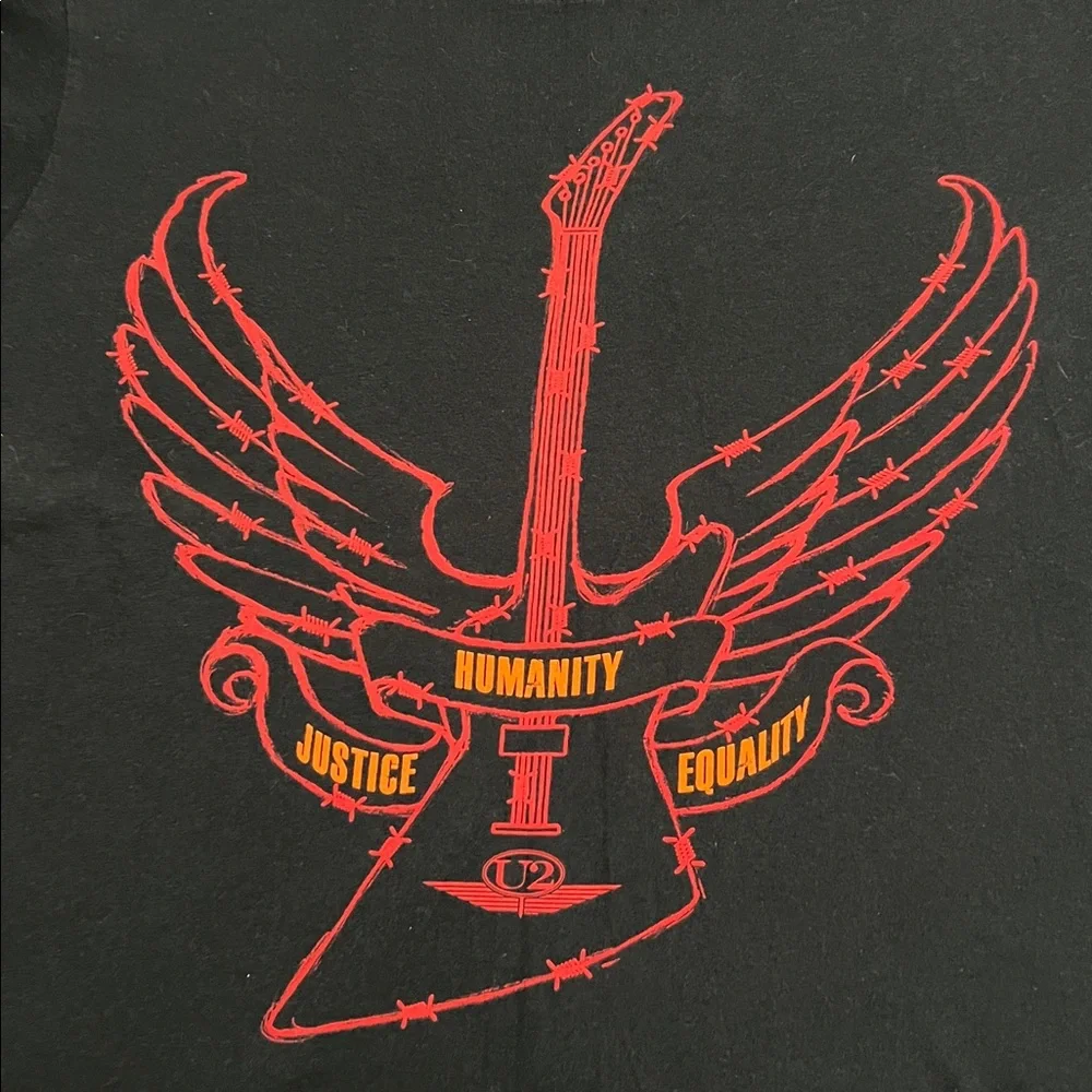 Hard Rock Cafe Young Men’s Fit Tee - Picture 2 of 6